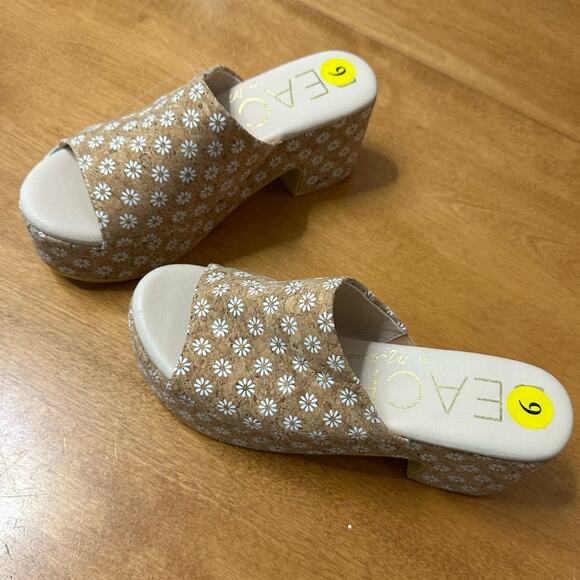Beach by Matisse Daisy Terry Cork Platform Sandal Size 9 M Heels Shoe Slip-On - Picture 2 of 8